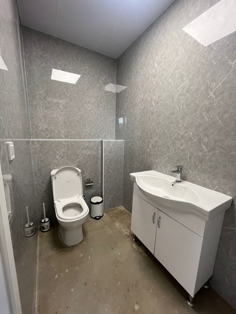 Дава под наем МАГАЗИН, гр. Пловдив, Индустриална зона - Юг, снимка 4 - Магазини - 52226141