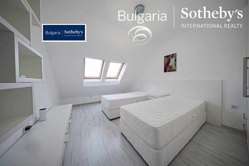 De inchiriat  3 dormitoare Sofia , Țentâr , 177 mp | 28174928 - imagine [11]