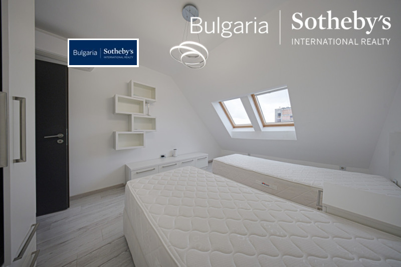 De inchiriat  3 dormitoare Sofia , Țentâr , 177 mp | 28174928 - imagine [13]