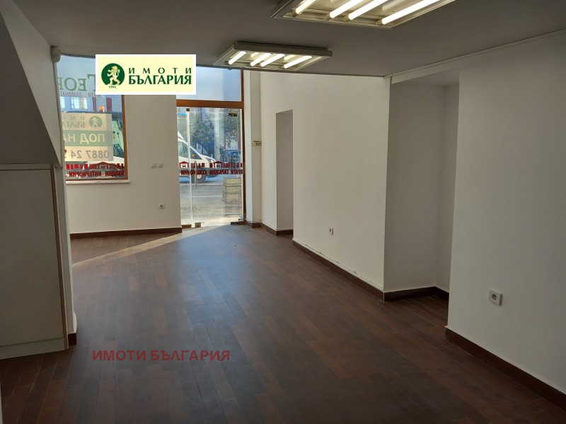 Kiadó  Hivatal Varna , ZsP Gara , 66 négyzetméter | 27041168 - kép [7]