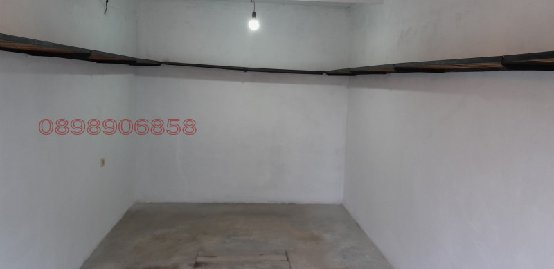 Дава под наем ГАРАЖ, ПАРКОМЯСТО, гр. Разград, Абитрус