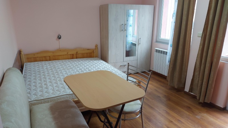 Zu vermieten  1 Schlafzimmer Sofia , Banischora , 80 qm | 12057514 - Bild [4]