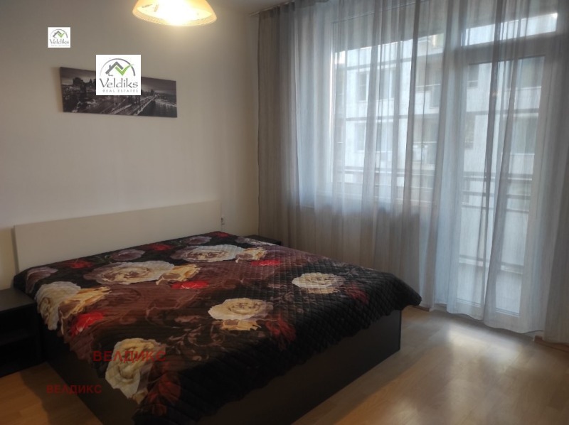 Дава под наем 3-СТАЕН, гр. София, Център, снимка 4 - Апартаменти - 53031770