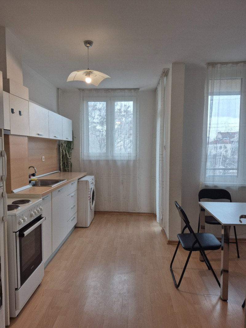 Дава под наем 3-СТАЕН, гр. София, Център, снимка 10 - Апартаменти - 53031770