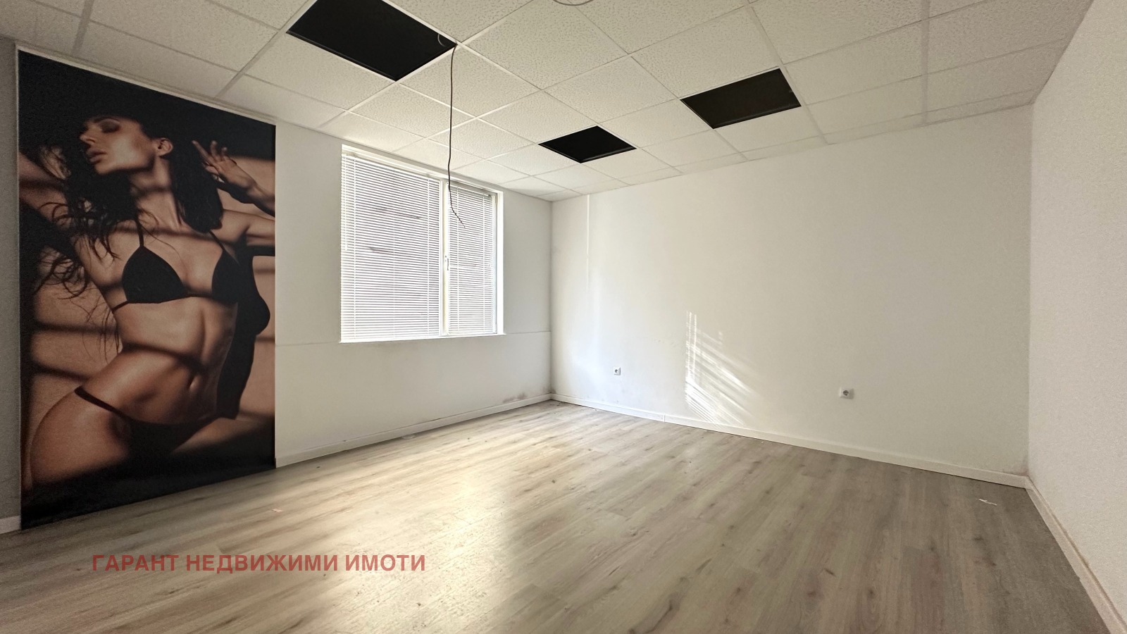 Дава под наем  Офис град Габрово , Център , 40 кв.м | 41242154