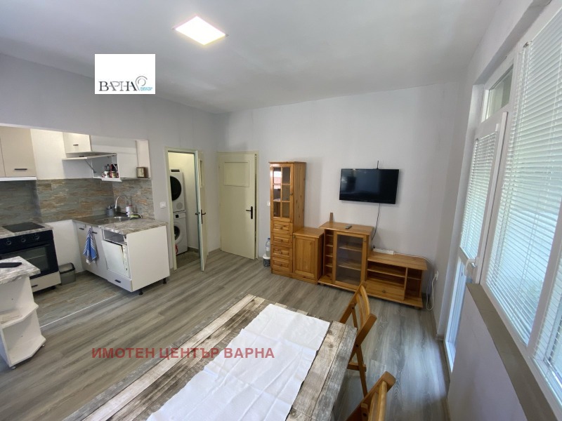 Do wynajęcia  3 sypialnie Warna , Ljatno kino Trakija , 90 mkw | 88752442 - obraz [2]