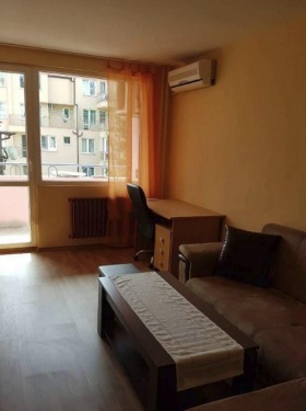 1 makuuhuone Banišora, Sofia