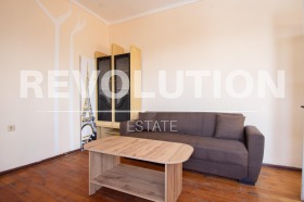 1 chambre Tsentar, Sofia