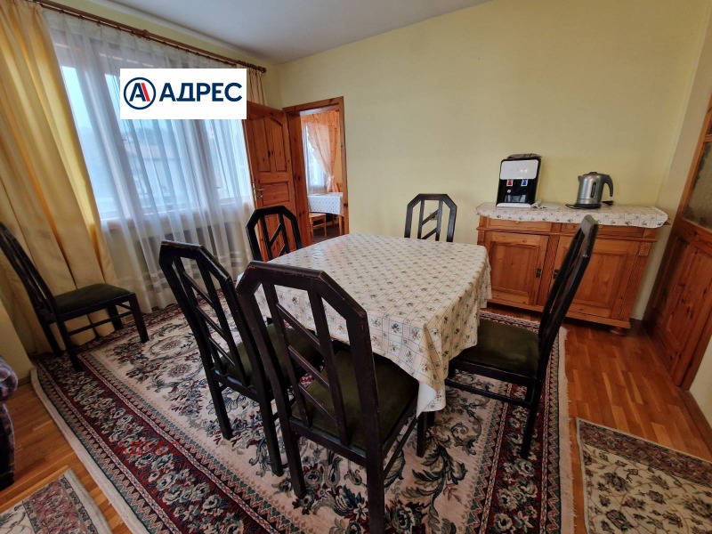 Под наем 3-СТАЕН, град Варна, м-т Горна Трака • 450 € / 880.12 лв. • 72122149 1