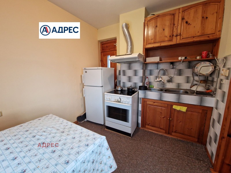 Дава под наем 3-СТАЕН, гр. Варна, м-т Горна Трака, снимка 2 - Апартаменти - 52492881