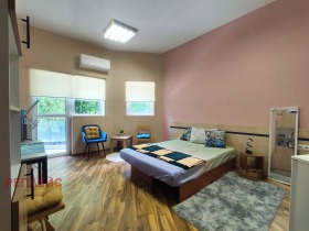 Studio m-t Evksinograd, Varna