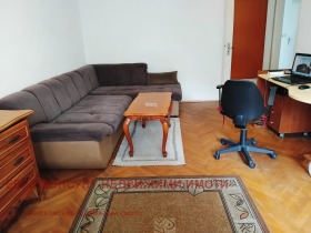 1 chambre Strelbichte, Sofia 1