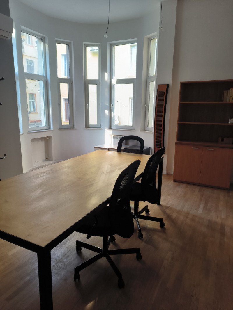 Дава под наем  Офис град София , Център , 225 кв.м | 23917376 - изображение [8]