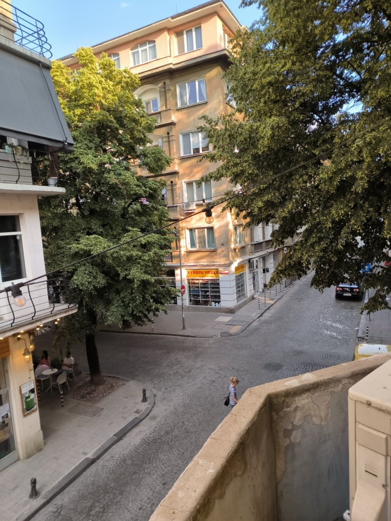Дава под наем  Офис град София , Център , 225 кв.м | 23917376 - изображение [14]