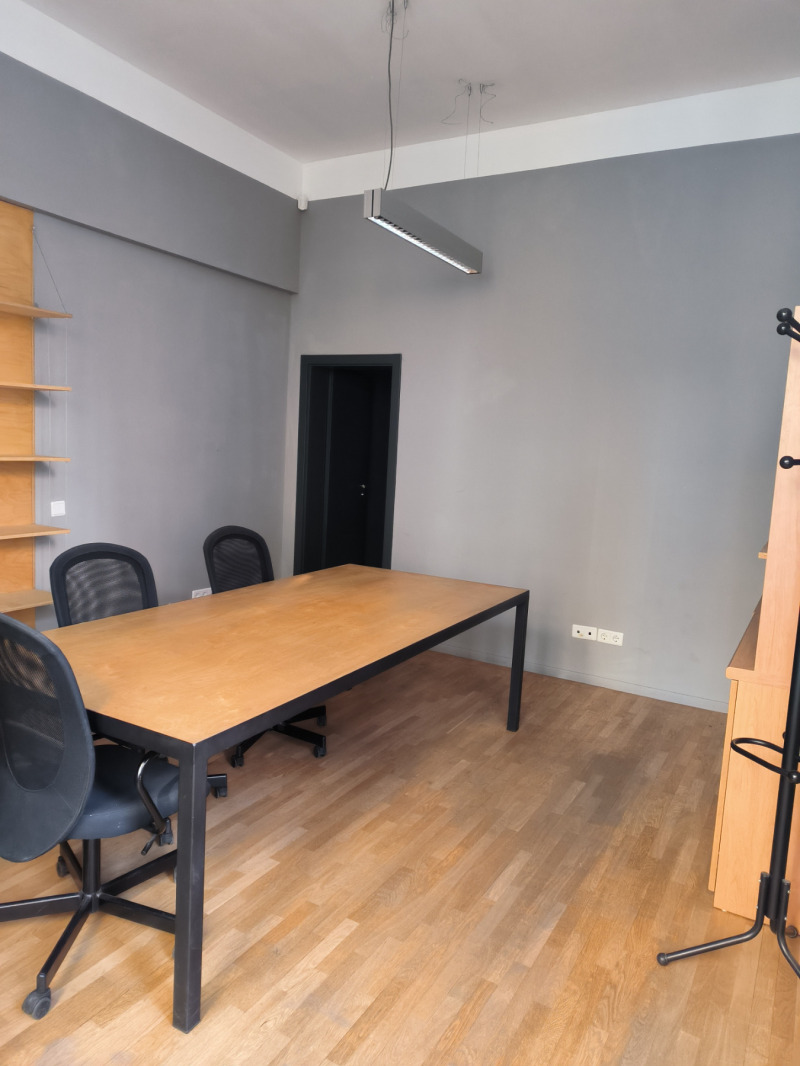 Дава под наем  Офис град София , Център , 225 кв.м | 23917376 - изображение [7]