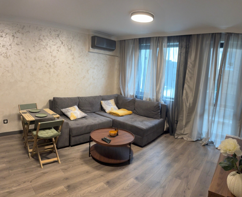 Дава под нем  2-стаен, град София, Малинова долина •  650 EUR • ID 68246211 — holmes.bg - [1] 