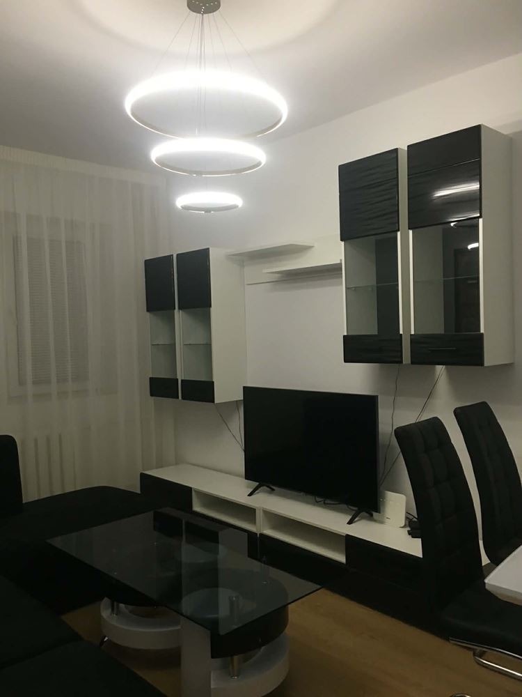 Дава под наем 3-СТАЕН, гр. София, Лозенец