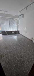 Под наем ОФИС, град Варна, Зимно кино Тракия • 900 лв. • 42971806 — Holmes.bg