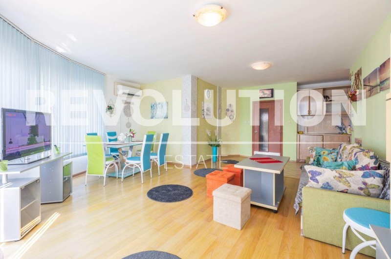 Vuokrattavana  3 makuuhuonetta Varna , Tsentar , 130 neliömetriä | 69140468 - kuva [2]