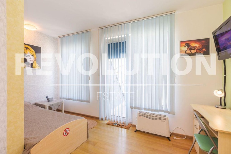 Vuokrattavana  3 makuuhuonetta Varna , Tsentar , 130 neliömetriä | 69140468 - kuva [9]