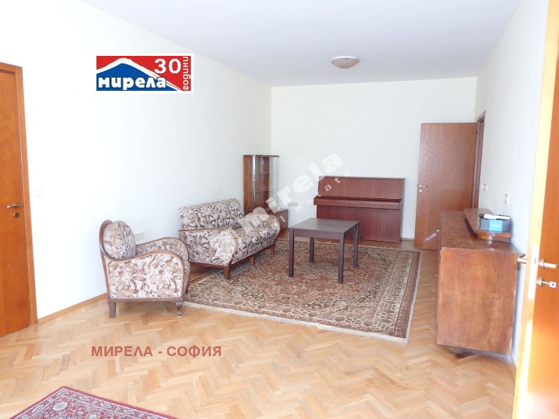Da affittare  1 camera da letto Sofia , Tsentar , 90 mq | 64209159 - Immagine [2]