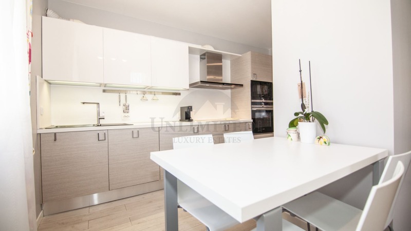 För uthyrning  2 sovrum Sofia , Centar , 120 kvm | 62089270 - bild [7]
