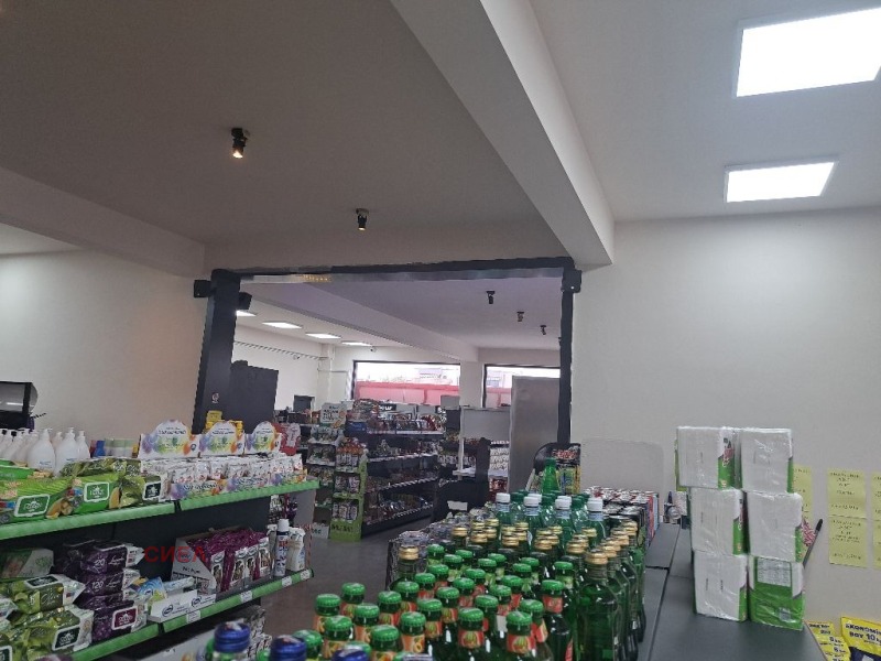 Te huur  Winkel Plovdiv , Komatevsko sjose , 400 m² | 56756800 - afbeelding [4]