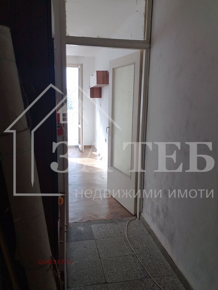 Te huur  Studio Sofia , Ljulin 5 , 38 m² | 48394715 - afbeelding [4]