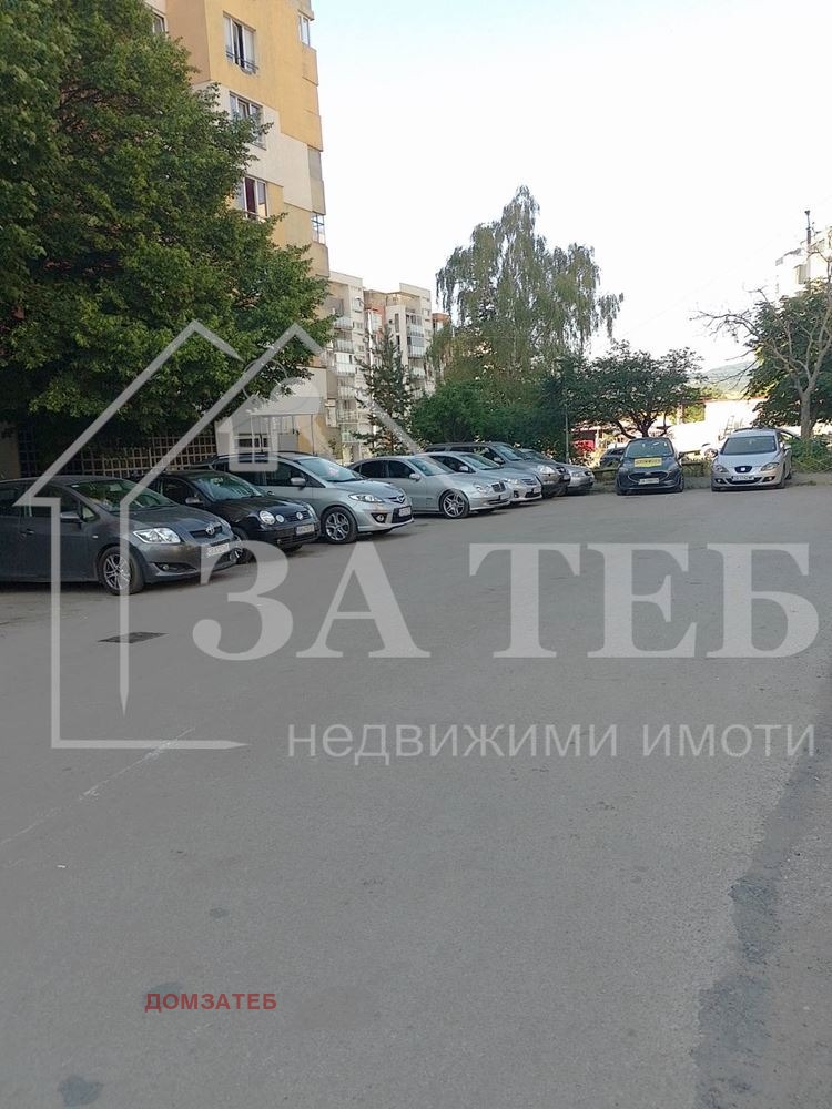Te huur  Studio Sofia , Ljulin 5 , 38 m² | 48394715 - afbeelding [9]