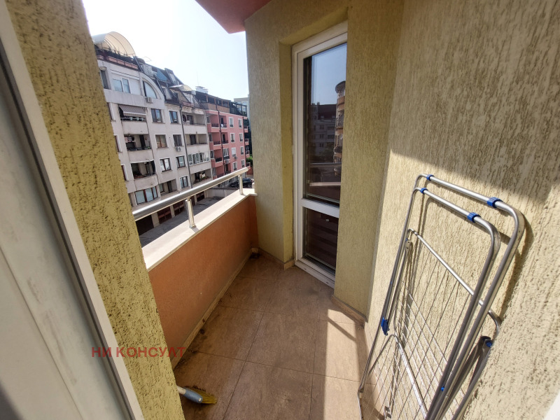 Zu vermieten  2 Schlafzimmer Sofia , Belite brezi , 74 qm | 84824025 - Bild [12]