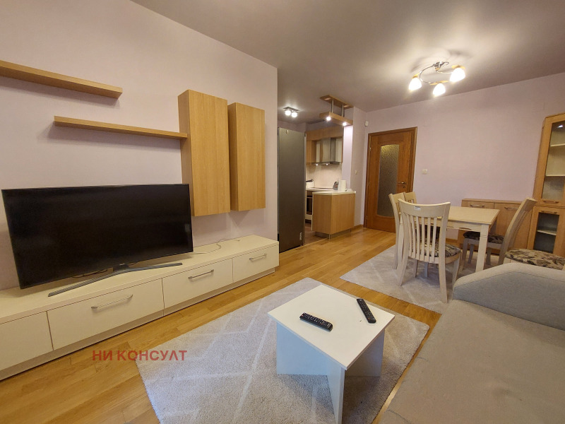 Zu vermieten  2 Schlafzimmer Sofia , Belite brezi , 74 qm | 84824025 - Bild [2]