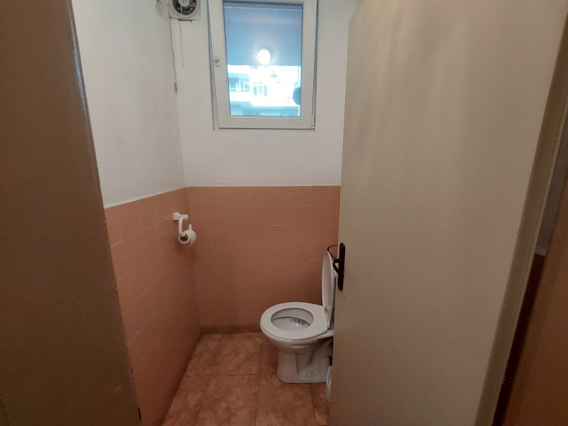 Дава под наем  3-стаен град Велико Търново , Център , 94 кв.м | 78967065 - изображение [11]
