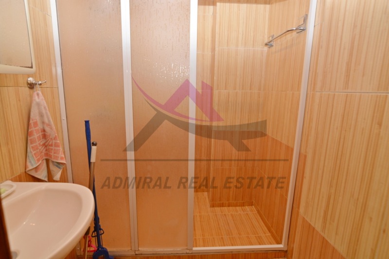 Дава под наем МНОГОСТАЕН, гр. Варна, Зимно кино Тракия, снимка 6 - Апартаменти - 52332733