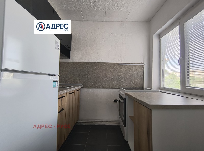 Дава под наем ЕТАЖ ОТ КЪЩА, гр. Русе, Дружба 2, снимка 8 - Етаж от къща - 53152593