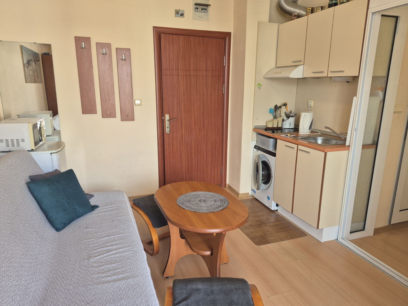 Дава под наем 1-СТАЕН, к.к. Слънчев бряг, област Бургас