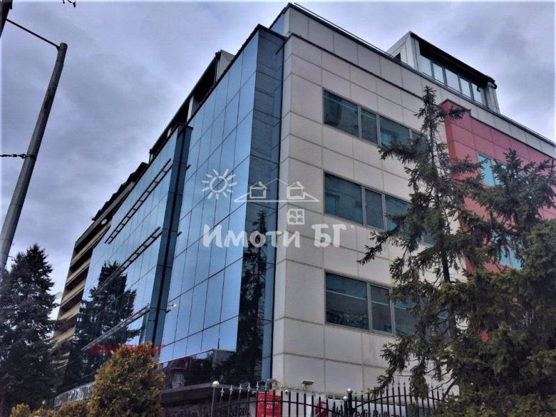 Дава под наем ОФИС, гр. София, Гео Милев