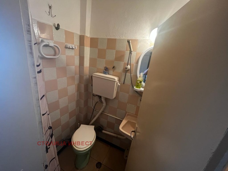 Дава под наем АТЕЛИЕ, ТАВАН, гр. Русе, Център, снимка 7 - Апартаменти - 53370777