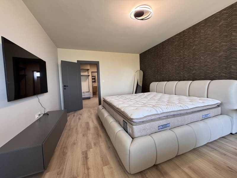 Til leje  Hus Burgas , Sarafovo , 220 kvm | 16237593 - billede [12]