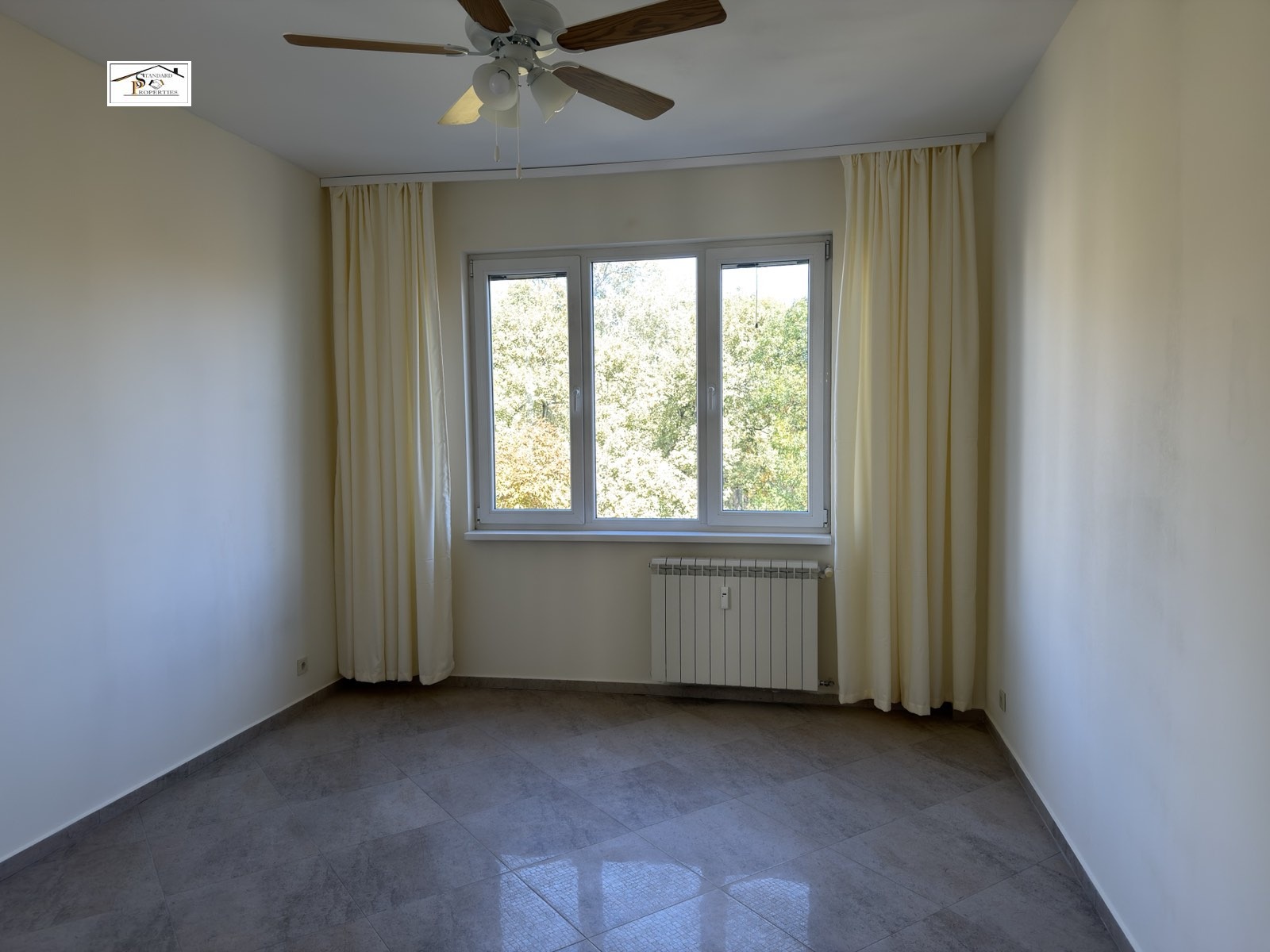 ���� ��� ���� 3-����� | Imot.bg � ����������� 4