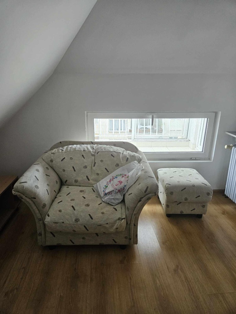 Дава под наем 2-СТАЕН, гр. София, Хладилника, снимка 2 - Апартаменти - 53371377