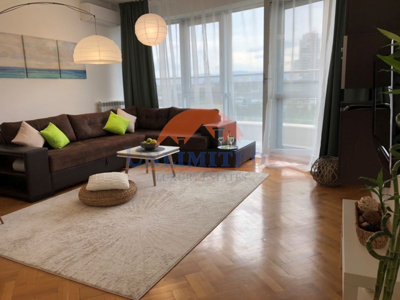 Zu vermieten  2 Schlafzimmer Sofia , Iztok , 101 qm | 94452911 - Bild [2]