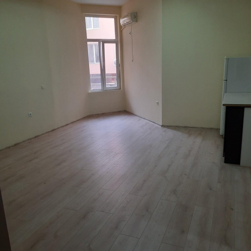 Te huur  Kantoor Burgas , Slavejkov , 35 m² | 26810954 - afbeelding [2]