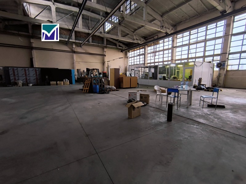 Дава под наем СКЛАД, гр. Враца, Промишлена зона, снимка 3 - Складове - 52647743