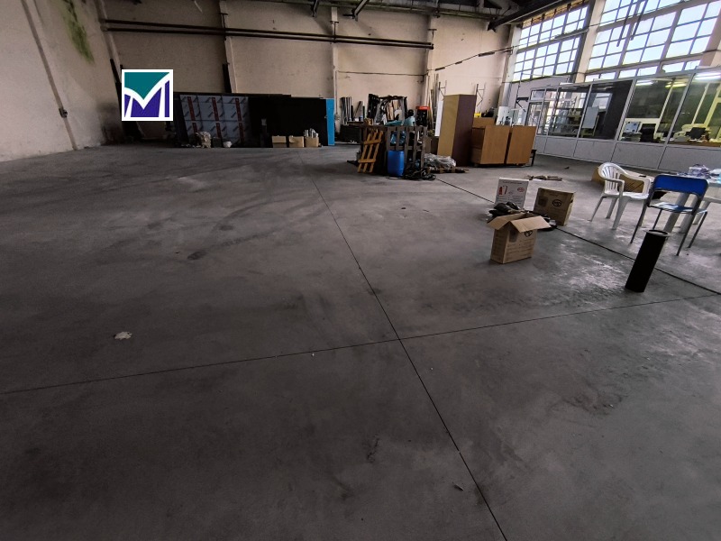 Дава под наем СКЛАД, гр. Враца, Промишлена зона, снимка 4 - Складове - 52647743