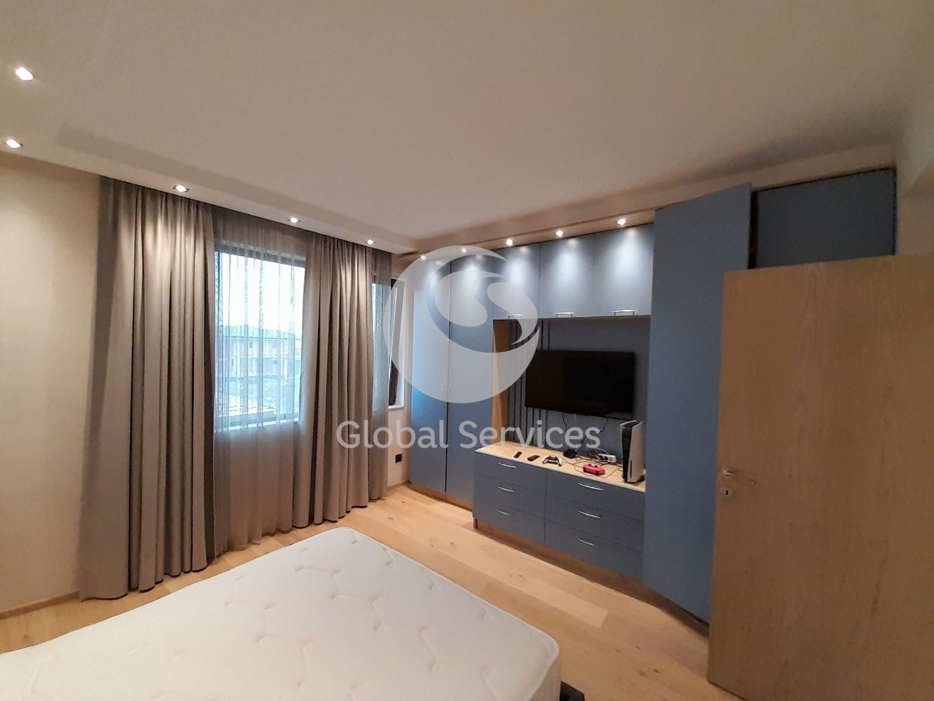 Дава под наем КЪЩА, с. Кладница, област Перник, снимка 8 - Къщи - 54350580