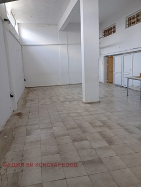 Úložný prostor Chladilnika, Sofia