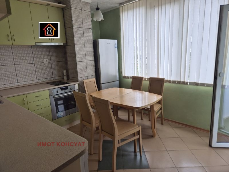 Дава под наем  3-стаен град Враца , Център , 80 кв.м | 67618465 - изображение [2]