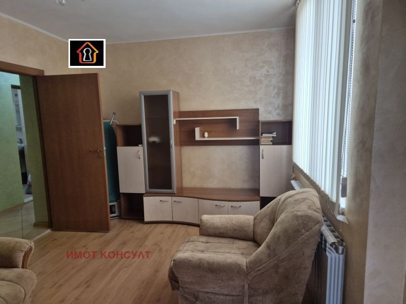Дава под наем  3-стаен град Враца , Център , 80 кв.м | 67618465 - изображение [9]