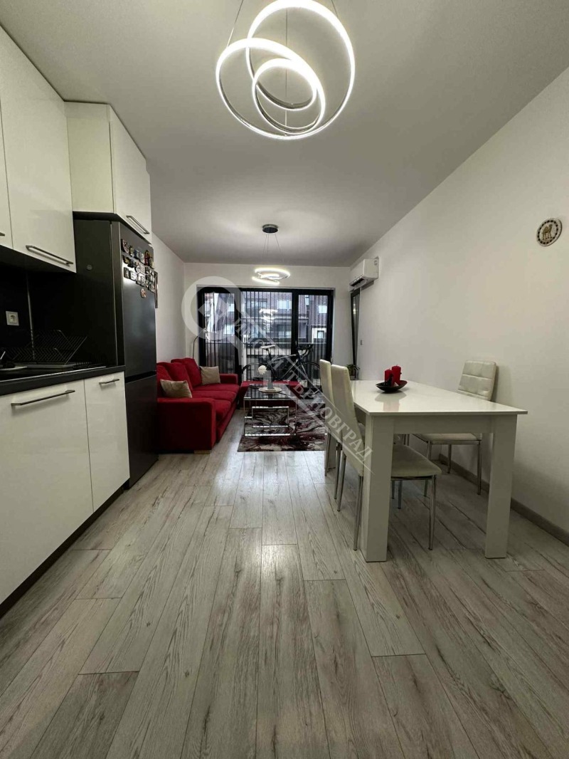 Дава под наем 3-СТАЕН, гр. София, Зона Б-5