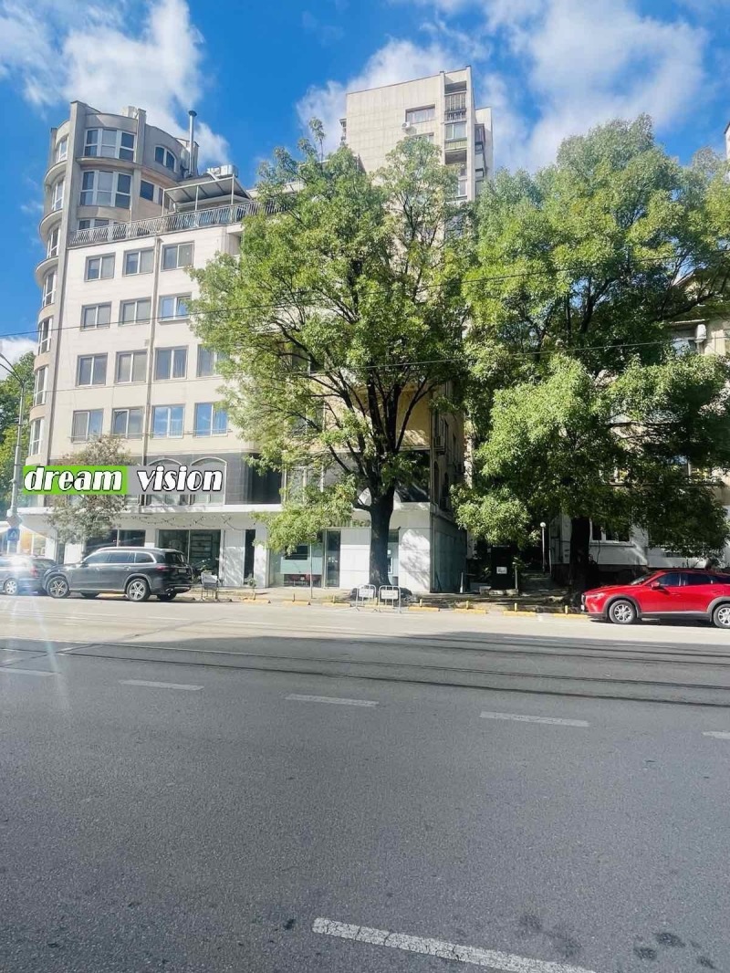 В аренду  Магазин София , Иван Вазов , 220 кв.м | 23372686